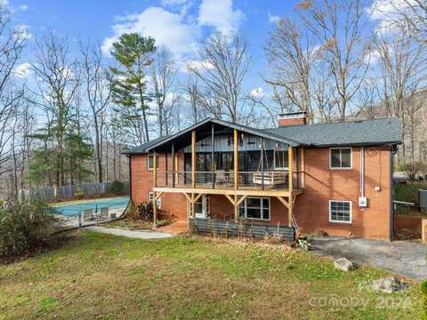 40 Mintz Lane, Swannanoa, NC 28778