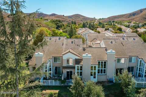 647 Cardinal Ridge Lane, Simi Valley, CA 93065