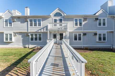 82 Longview Street, Waterford, CT 06385