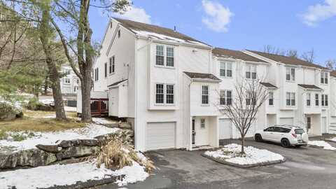 52 Deerwood Lane, Waterbury, CT 06704