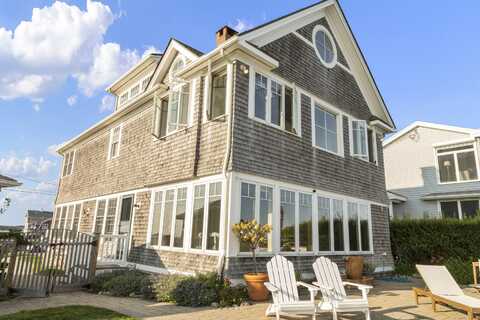 4 Point Road, Old Saybrook, CT 06475