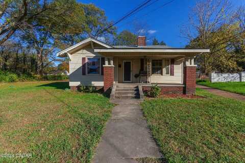 242 Campbell Street, Jackson, TN 38301