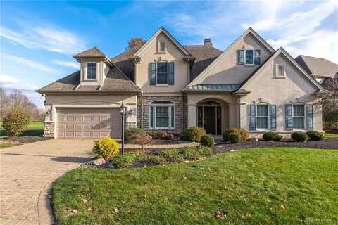 166 Barrington Village Drive, Beavercreek, OH 45385