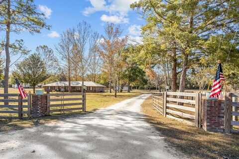 17590 71st Ave, Trenton, FL 32693