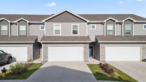 242 NE Meadow Lane, Ankeny, IA 50021