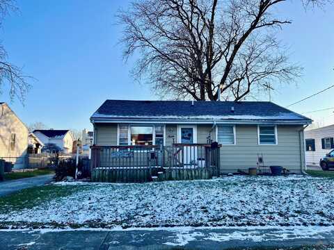 1916 Locust Street, West Des Moines, IA 50265