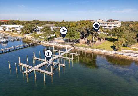 113 SE Brooks Street, Fort Walton Beach, FL 32548