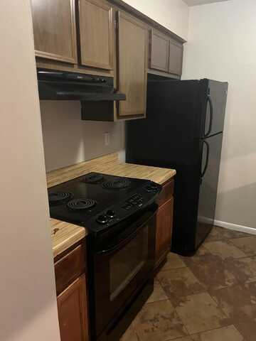 28 Cape Drive, Fort Walton Beach, FL 32548