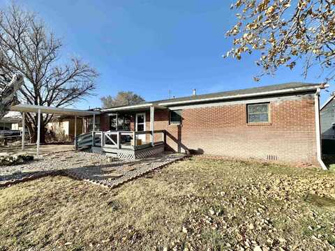 718 Klinger St, Laverne, OK 73848