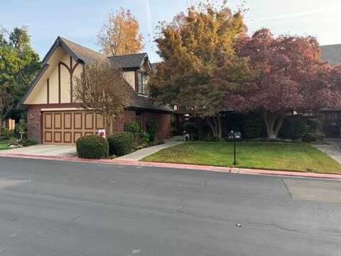 6778 Stonebridge Drive N, Fresno, CA 93711