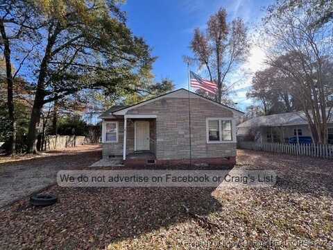 5426 Palm Circle, Fayetteville, NC 28304