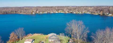 669 S May Drive, Cromwell, IN 46732