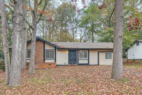 2811 Woodfield Drive, Rex, GA 30273