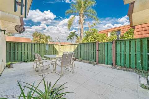 5243 Cedarbend Drive, Fort Myers, FL 33919