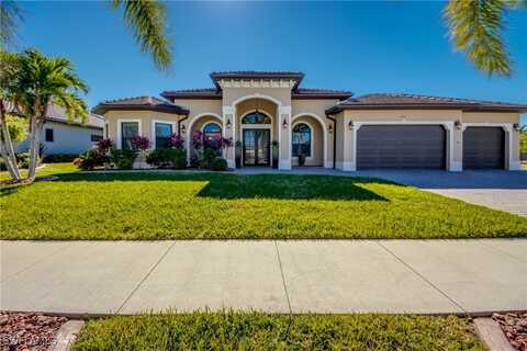 912 Palmetto Pointe Circle, Cape Coral, FL 33991