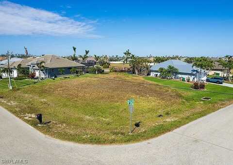 2827 SW 25th Avenue, Cape Coral, FL 33914