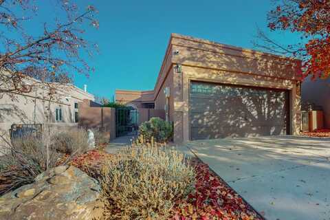 9663 DE VARGAS Loop NE, Albuquerque, NM 87109