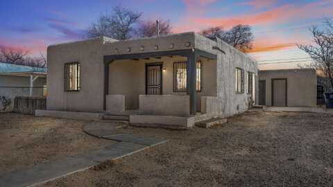 322 TENNESSEE Street NE, Albuquerque, NM 87108