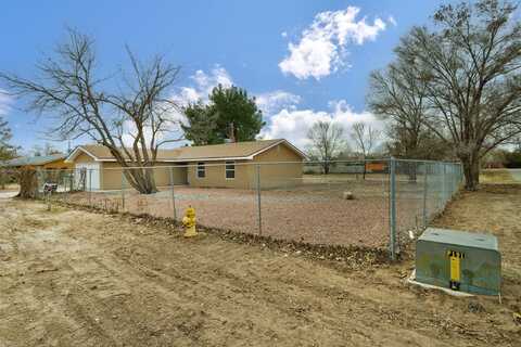 1575 ELDORADO Loop, Bosque Farms, NM 87068