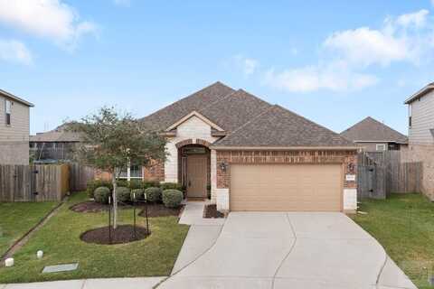 8906 Explorer Dr, Texas City, TX 77591