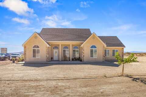 8284 Prospect Street, Mojave, CA 93501