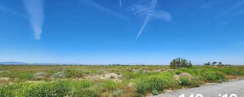 14000 E Avenue J-10, Lancaster, CA 93535