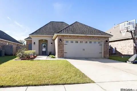 4453 Olivia Drive, Addis, LA 70710