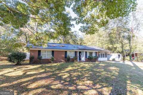 161 Groveland, Jesup, GA 31545