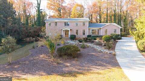 2237 Gunstock, Stone Mountain, GA 30087