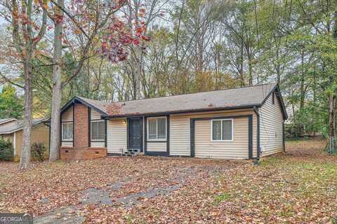 2811 Woodfield, Rex, GA 30273