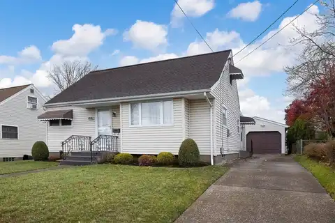 1916 W 35TH Street, Erie, PA 16508