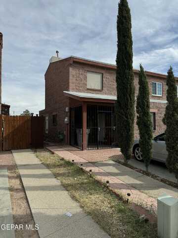 3566 Oasis Drive, El Paso, TX 79936