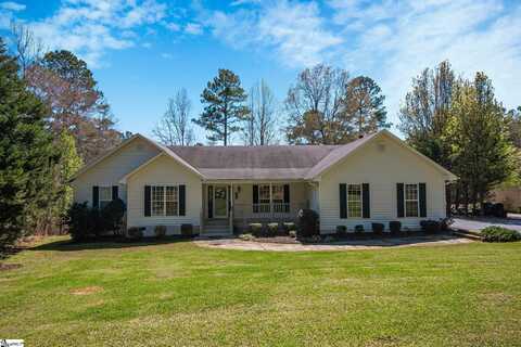 108 E Commodore Drive, Cross Hill, SC 29332