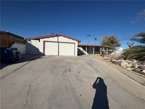 5104 Del Rey Avenue, Las Vegas, NV 89146