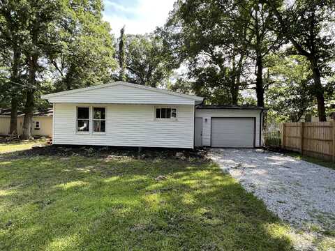 5713 E Shady Lane, Knox, IN 46534