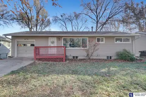 1936 Skyline Drive, Lincoln, NE 68506