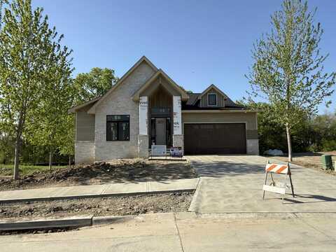 20142 W Street, Omaha, NE 68135