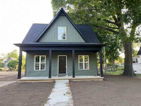 107 Lester Avenue, Dowagiac, MI 49047