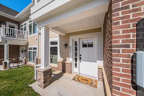 621 Woodland Drive, Dexter, MI 48130