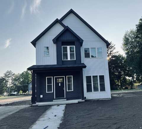 105 Lester Avenue, Dowagiac, MI 49047