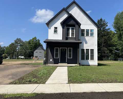 105 Lester Avenue, Dowagiac, MI 49047
