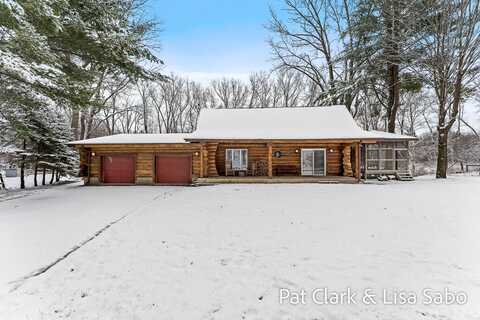 8227 W Taylor Road, Mears, MI 49436