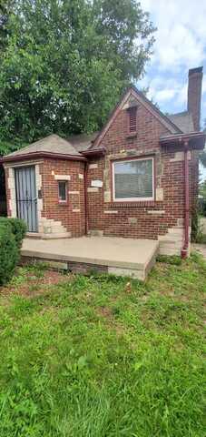 11828 College Street, Detroit, MI 48205