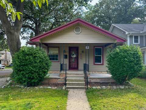 524 E Farnum Avenue, Royal Oak, MI 48067