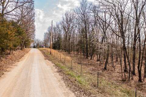 000 Earnestville Road, Long Lane, MO 65590