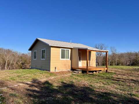 5642 S 130th Road, Willard, MO 65781