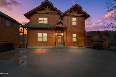 1125 Autumn Path Way, Sevierville, TN 37862