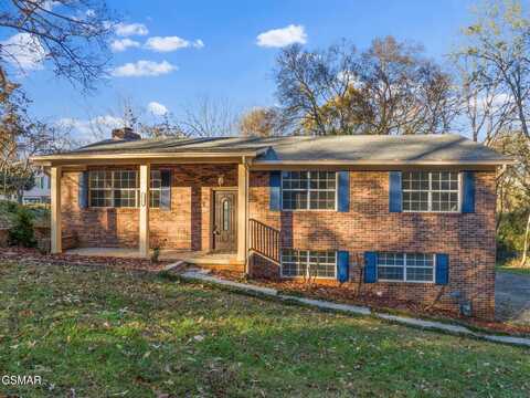 713 Greenwood Drive, Maryville, TN 37803