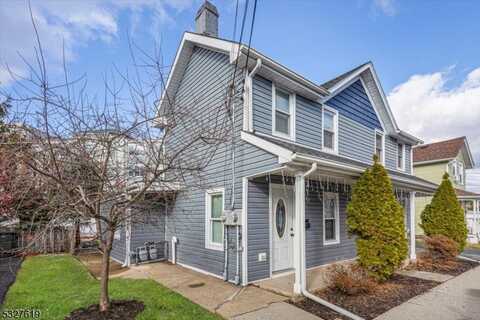 29 Washington St, Wharton, NJ 07885