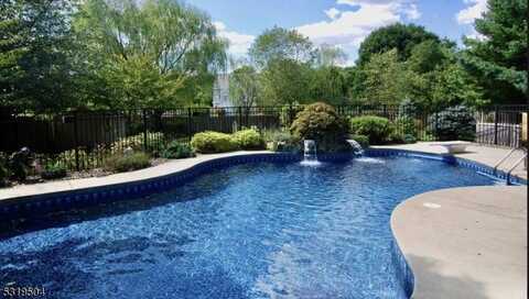 11 Sedona Ct, Millstone Twp., NJ 08535